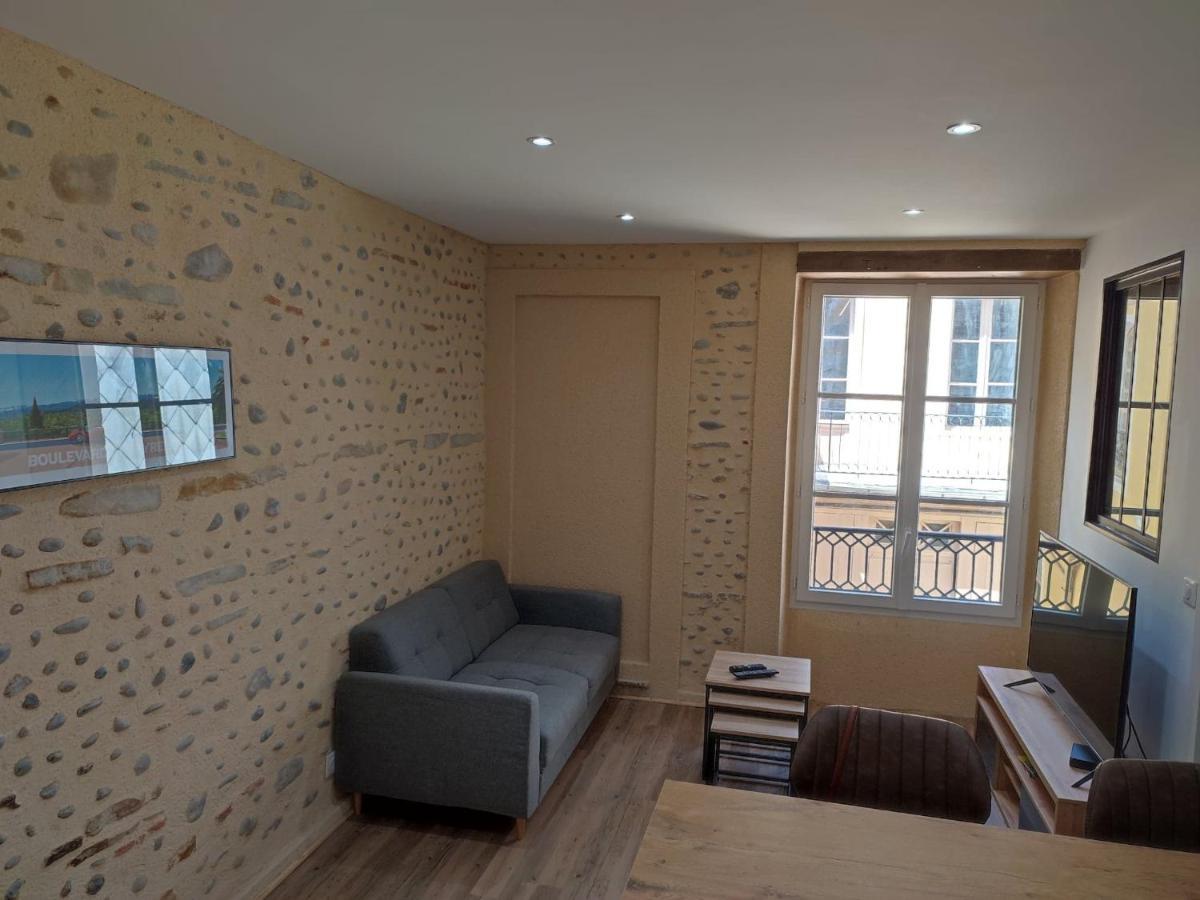 Studio De Charme En Pierres - Hyper Centre Apartment Pau Ngoại thất bức ảnh